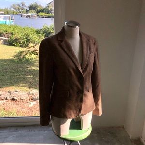 Women’s blazer size 4 NWT.
